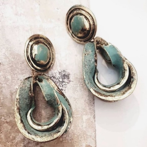 Turquoise Beaded Hoop Earrings - Picture 3 of 3